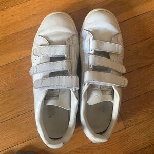 US 7, adidas women's